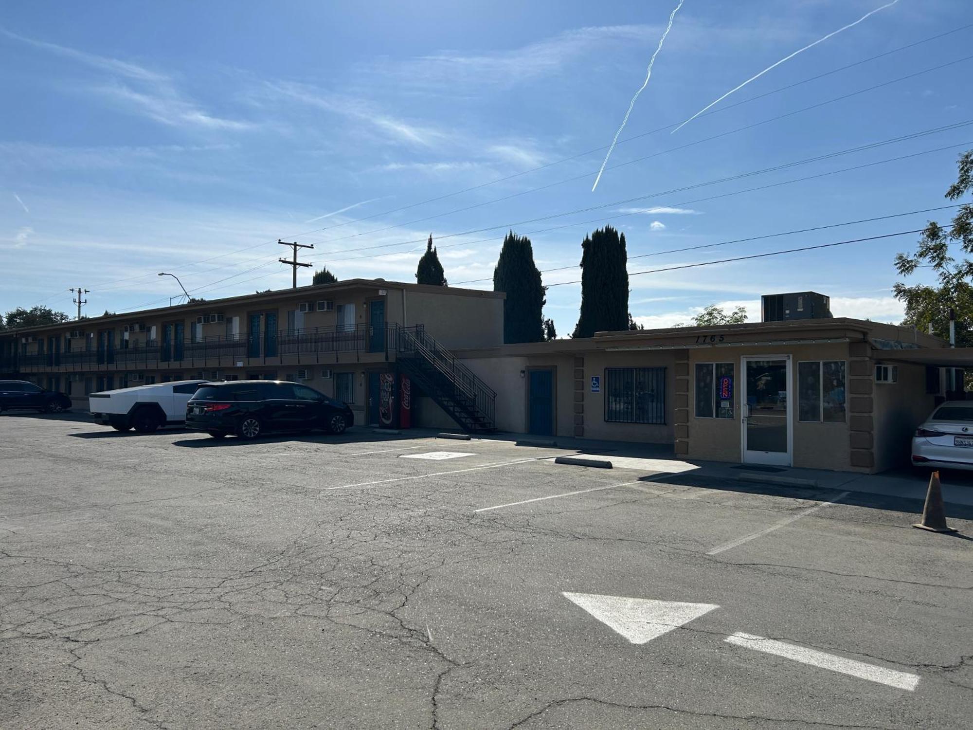 Motel 6 Selma, Ca Buitenkant foto